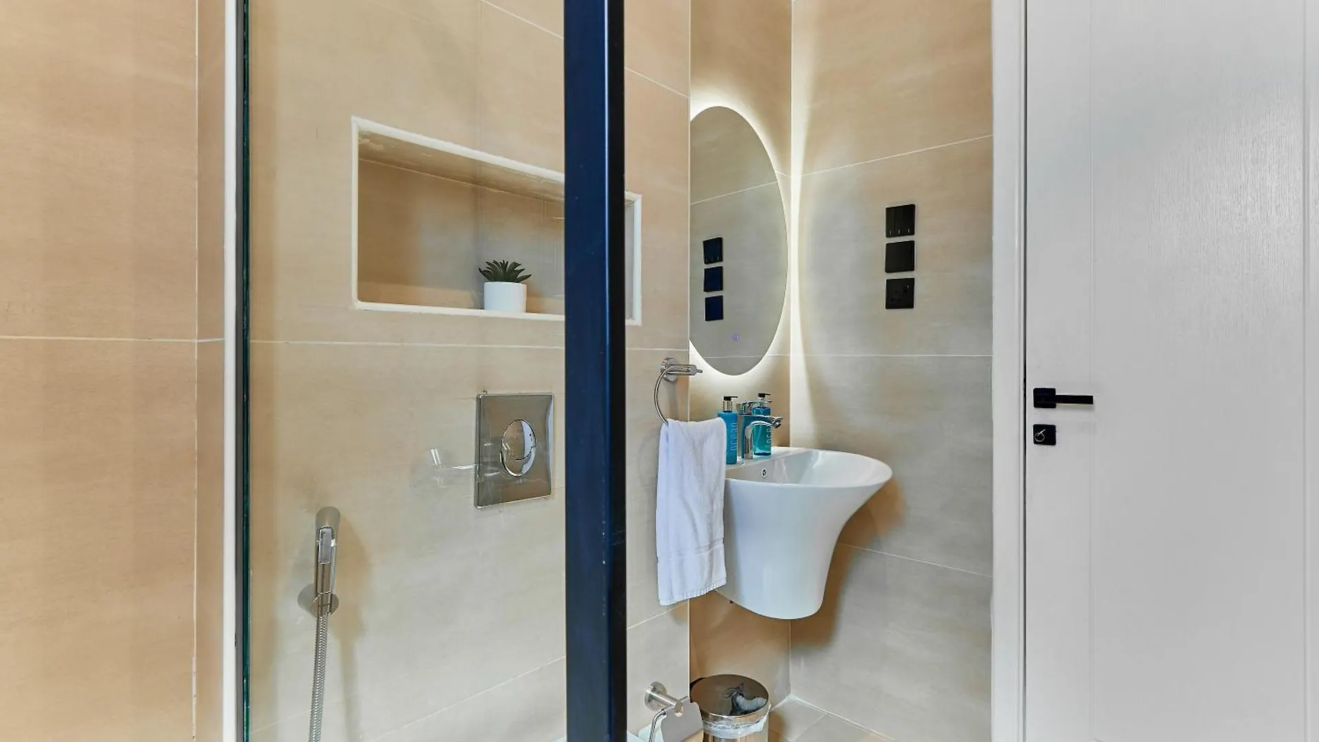 Unbookable - Bnbme - Alajlan Riviera-32 Riyadh